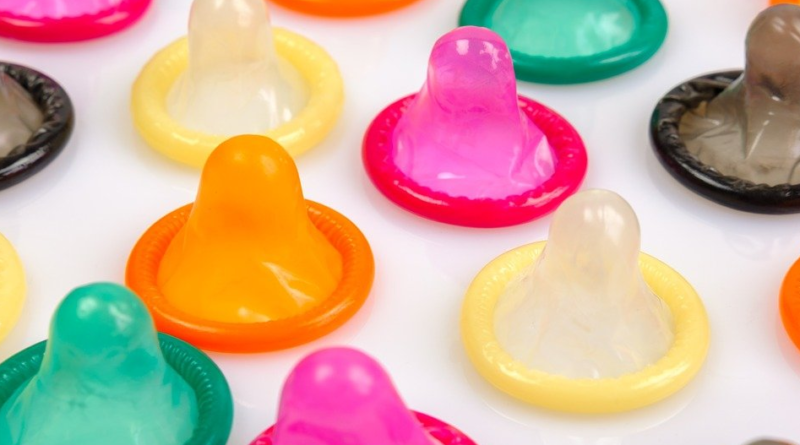 Prezerwatywy w Wietnamie - sprzedawali używane jako nowe