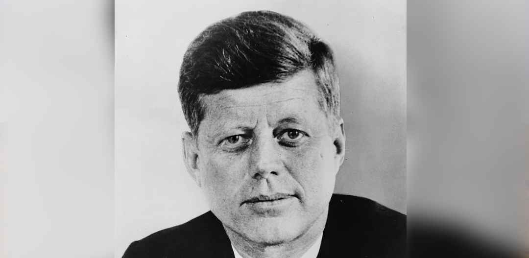 Zamach na Kennedy'ego. Czy Harvey Oswald zabił prezydenta na zlecenie KGB? Historia zabójstwa JFK i nowe informacje