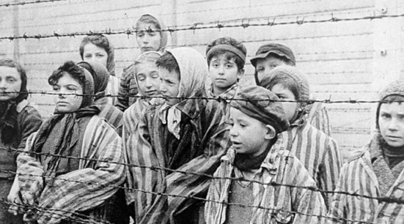 The New Yorker obwinia Polskę za holokaust. To kolejna raz, gdy Polakom przypisuje się nazistowskie zbrodnie podczas II wojny światowej