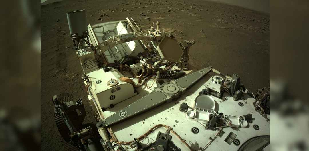 Łazik Perseverance rozpoczął poszukiwanie życia na Marsie. Kiedy próbki z Czerwonej Planety trafią na Ziemię?